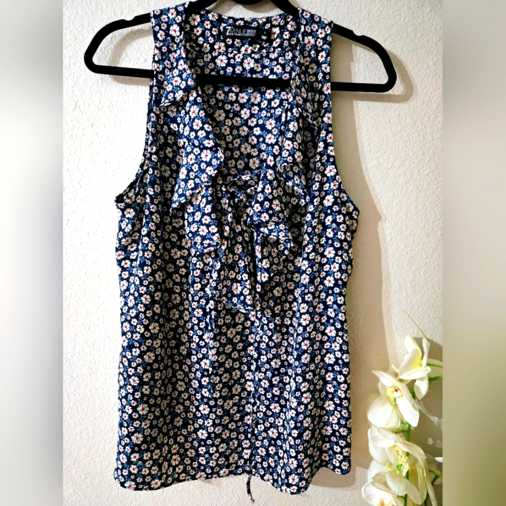 Sleeveless blue print large blouse 👚
